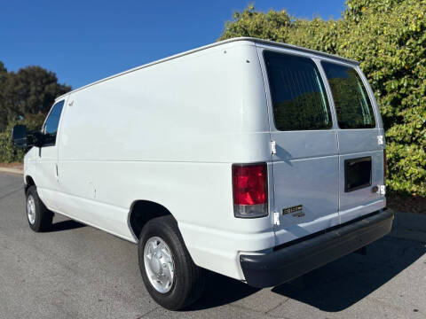 2014 Ford E-Series E-150