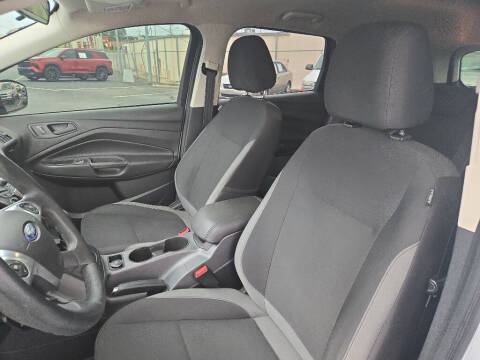 2014 Ford Escape S