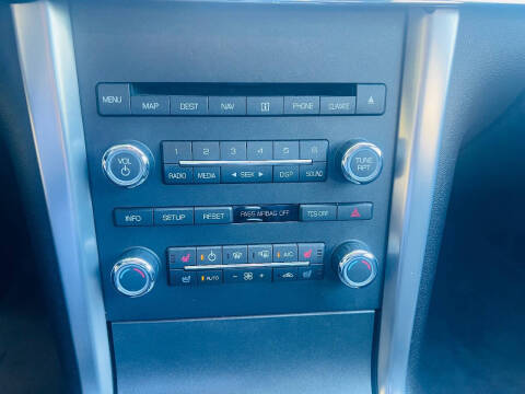 2011 Lincoln MKZ