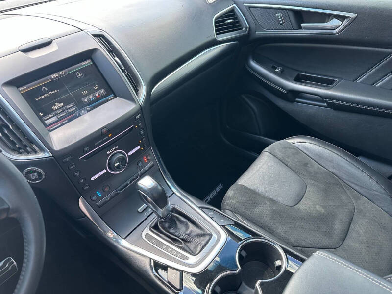 2015 Ford Edge Sport