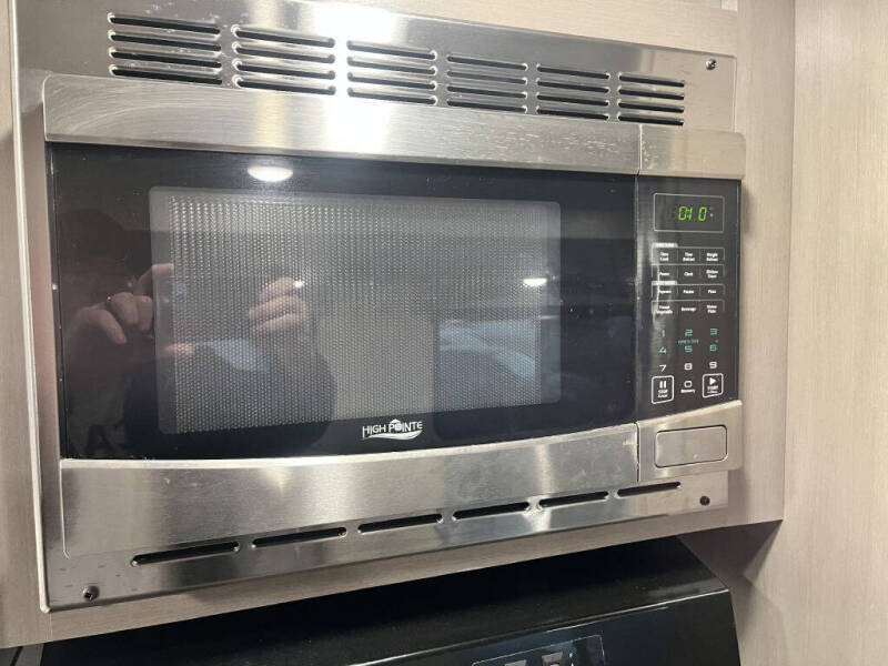 2021 Starcraft Marine SUPER LITE