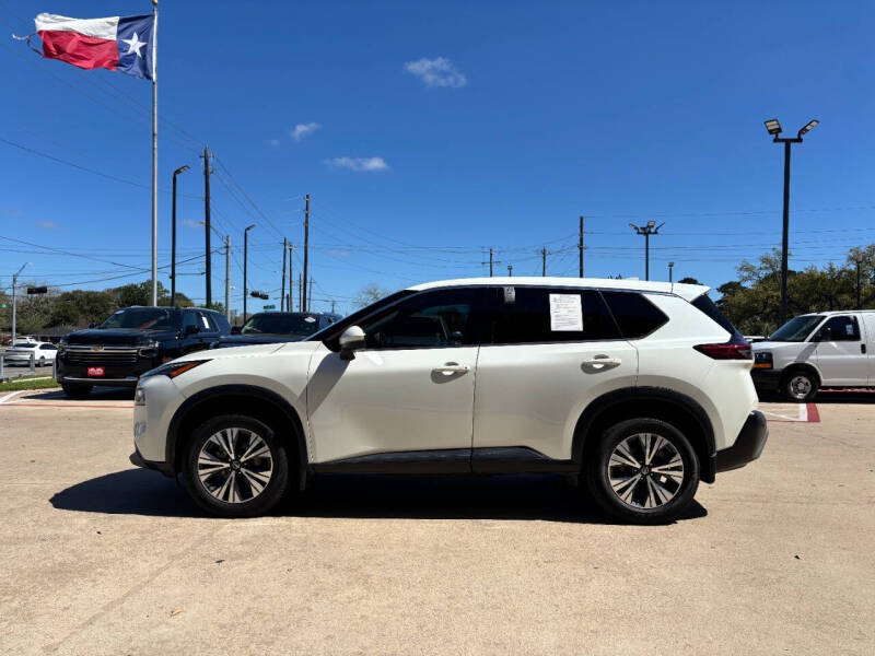 2021 Nissan Rogue SV