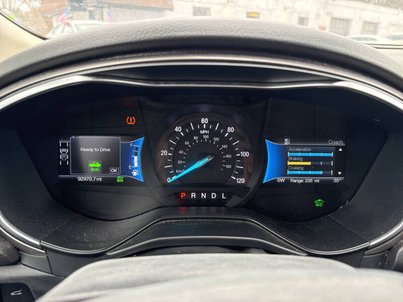 2019 Ford Fusion Hybrid SE