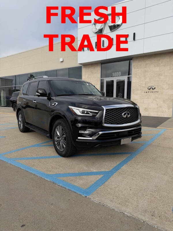 2022 Infiniti QX80 Luxe