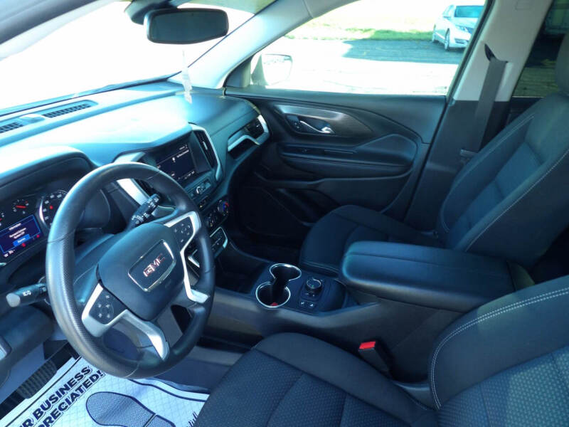 2022 GMC Terrain SLE