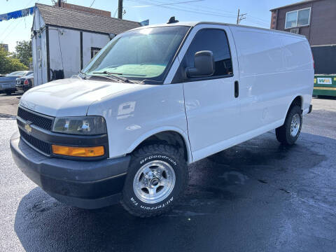 2020 Chevrolet Express 2500
