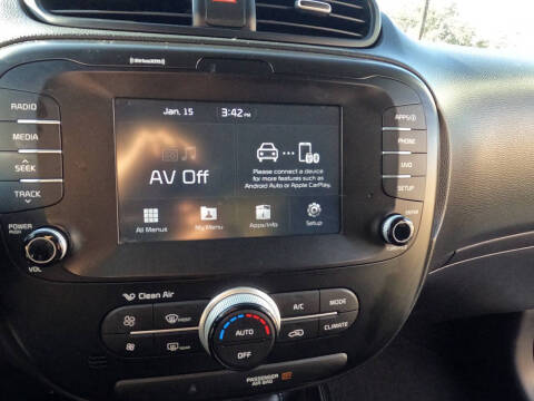 2018 Kia Soul +