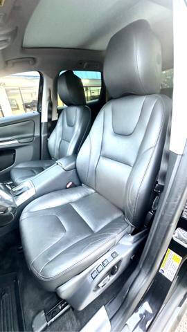 2015 Volvo XC60 T6 Platinum