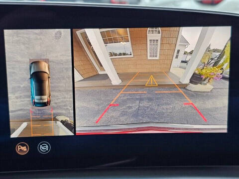 2024 Cadillac LYRIQ Luxury 3