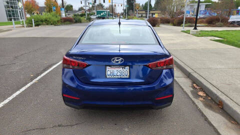 2019 Hyundai Accent SE