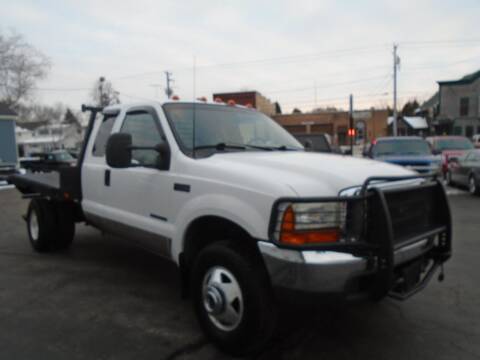 1999 Ford F-350 Super Duty for sale at NORTHLAND AUTO SALES in Dale WI