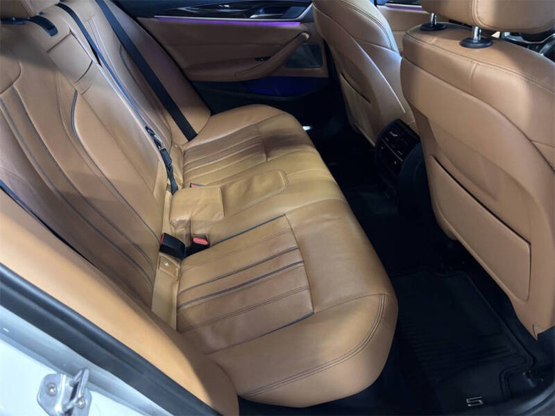 2018 BMW 5 Series 540i xDrive