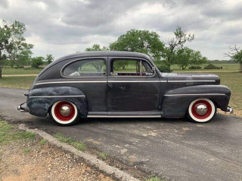 1946 Ford Deluxe