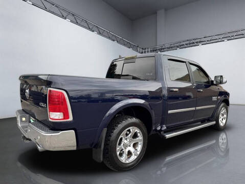 2017 RAM 1500 Laramie