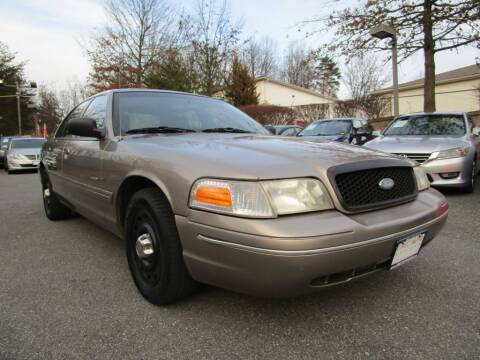 2004 Ford Crown Victoria for sale at Direct Auto Access in Germantown MD