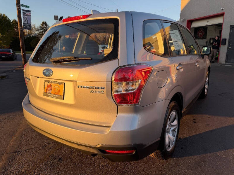 2016 Subaru Forester 2.5i