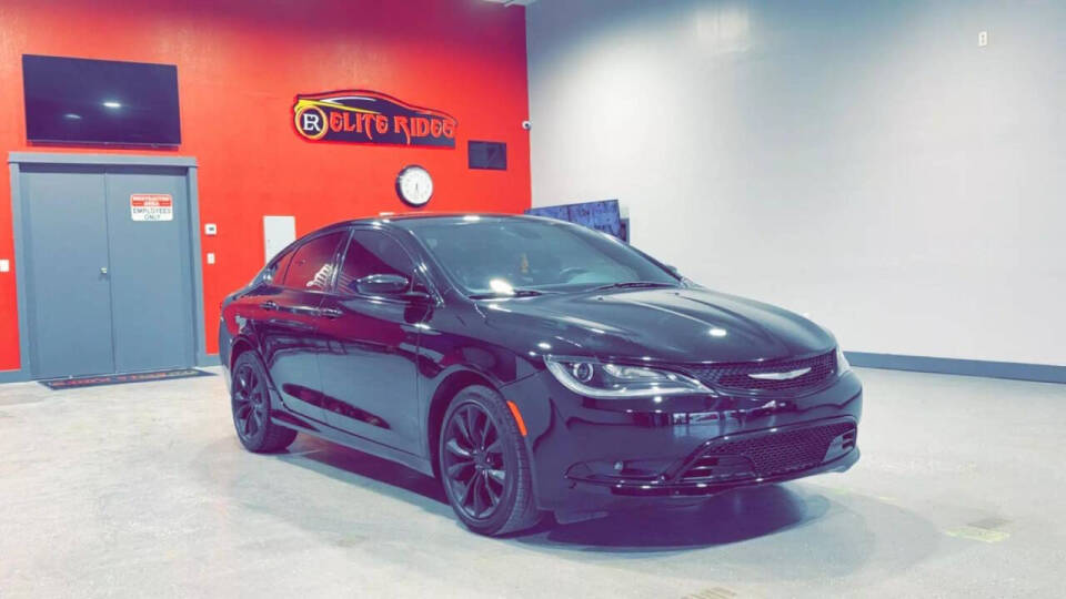 2015 Chrysler 200 for sale at Elite Rides in Detroit, MI