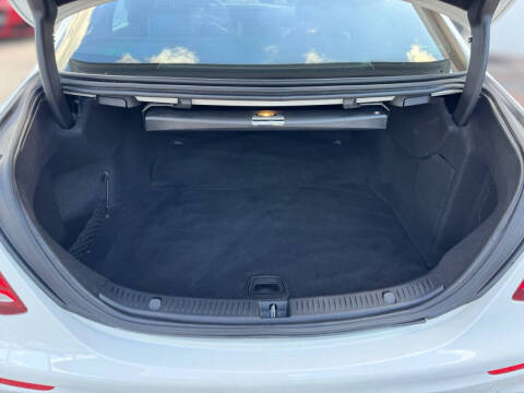 2017 Mercedes-Benz E-Class E 300 4MATIC