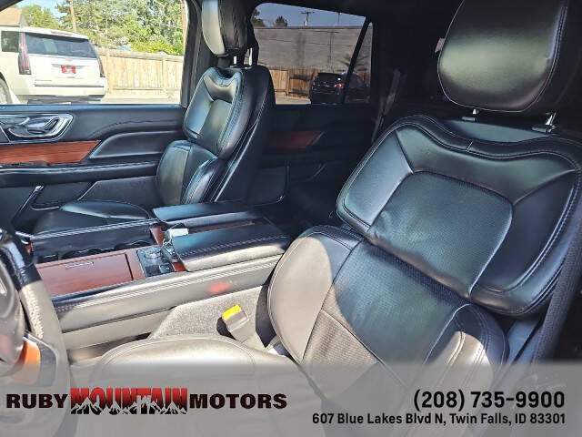 2021 Lincoln Navigator L Standard