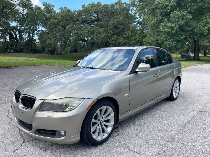 2009 BMW 3 Series for sale at ROADHOUSE AUTO SALES INC. in Tampa FL