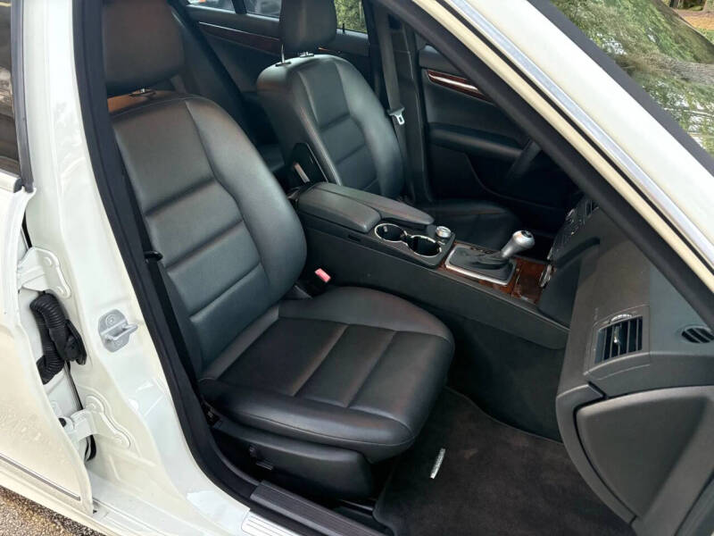 2009 Mercedes-Benz C-Class C 300 Sport