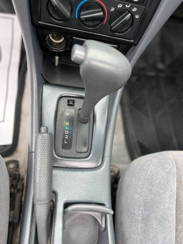 2001 Toyota Camry LE