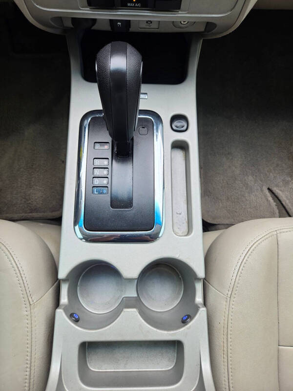 2010 Ford Escape XLT