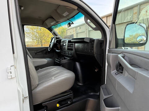 2019 Chevrolet Express 2500