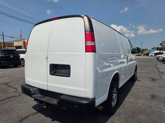 2019 GMC Savana 2500