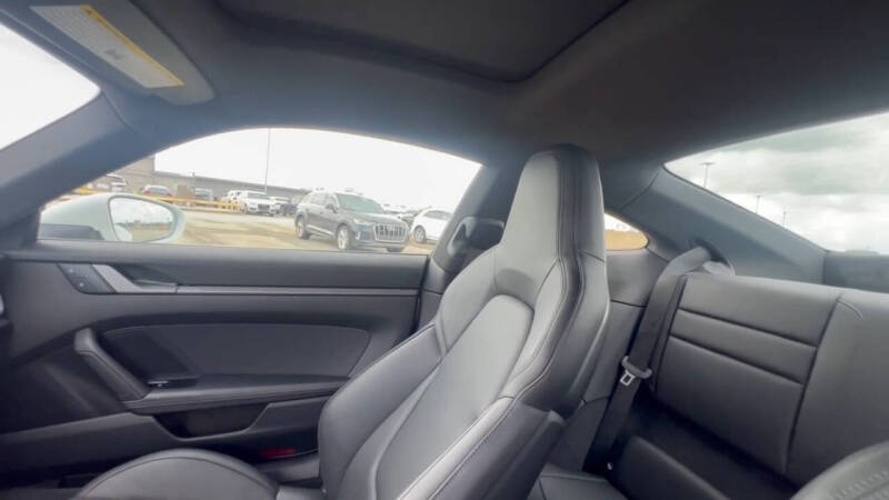 2024 Porsche 911 Carrera 4