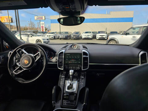 2017 Porsche Cayenne