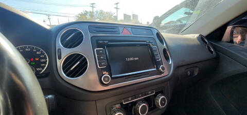 2010 Volkswagen Tiguan S 4Motion