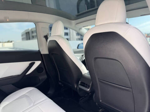 2022 Tesla Model Y Long Range