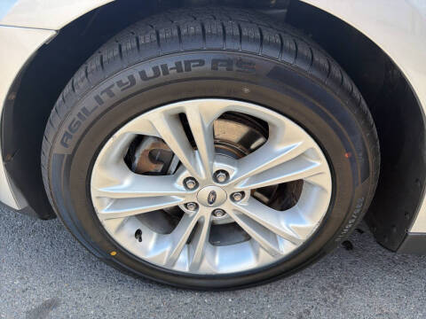 2013 Ford Taurus SEL
