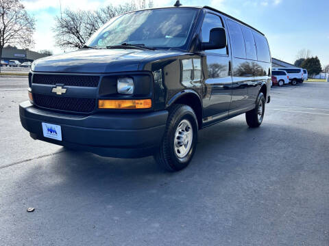 2017 Chevrolet Express LS 2500