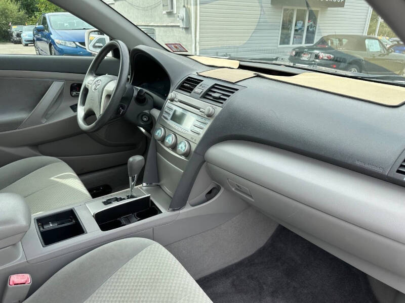 2009 Toyota Camry LE