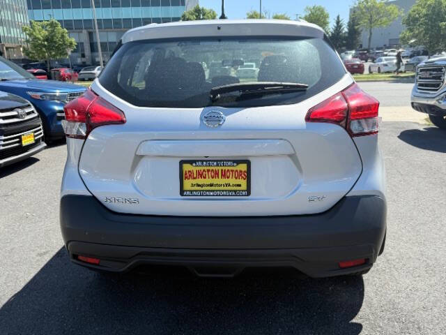 2019 Nissan Kicks SV