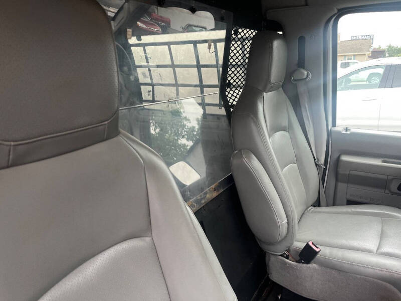 2009 Ford E-Series E-150 XL