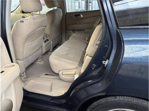 2015 Nissan Pathfinder