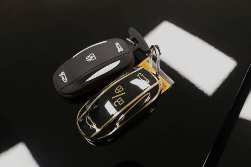 2020 Tesla Model X Long Range