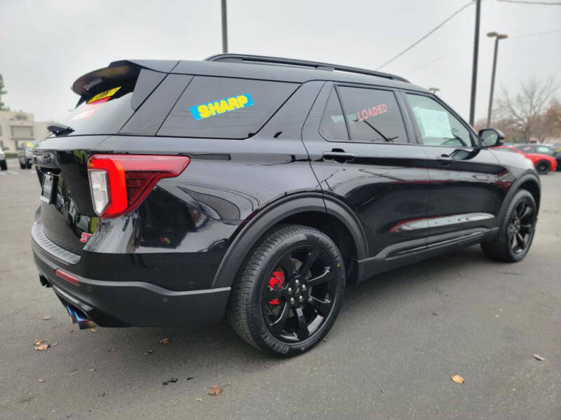 2020 Ford Explorer ST photo 5