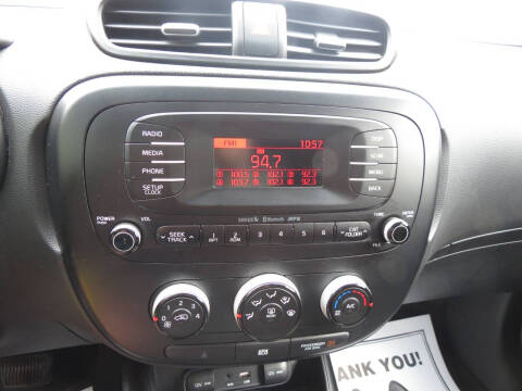 2015 Kia Soul +
