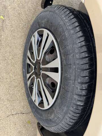 2005 Toyota Corolla LE