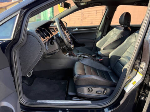 2015 Volkswagen Golf GTI Autobahn