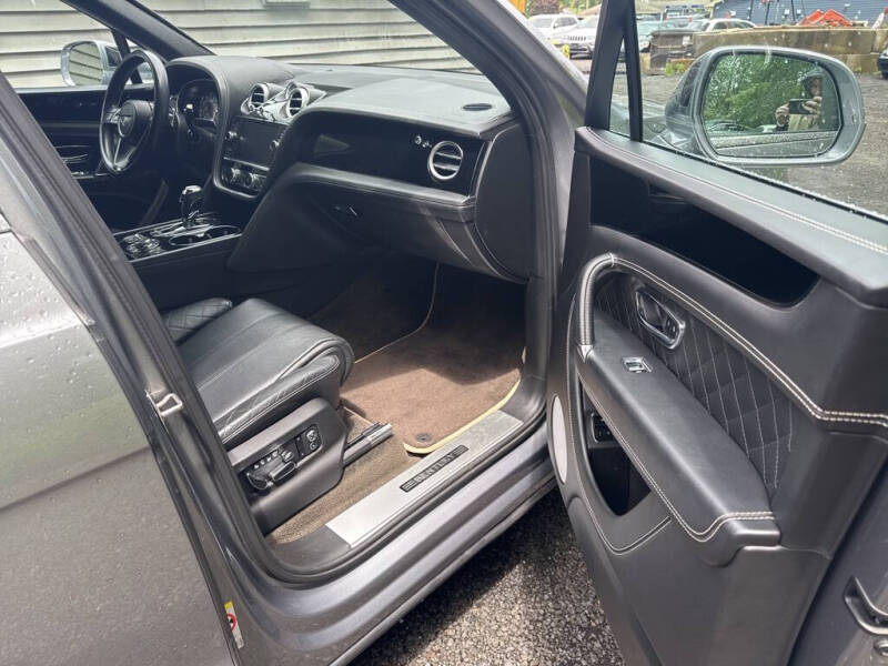 2018 Bentley Bentayga W12 Signature Edition