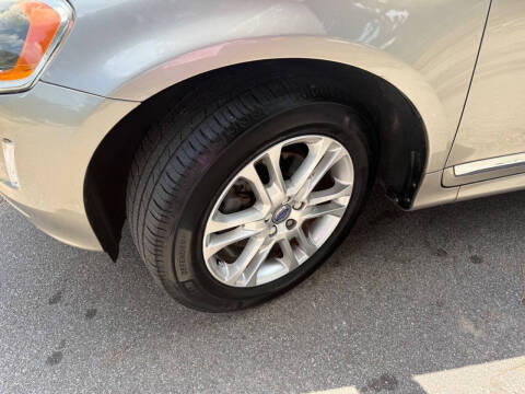 2016 Volvo XC60 T5 Drive-E Premier