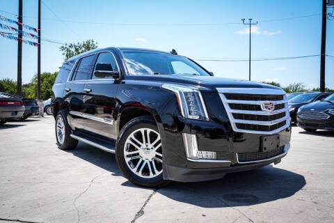 2016 Cadillac Escalade Standard