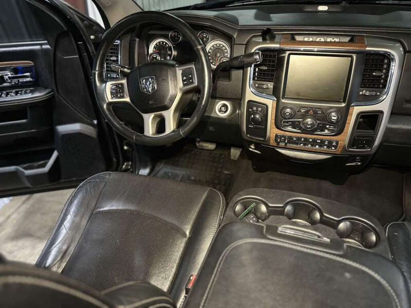 2016 RAM 2500 Laramie