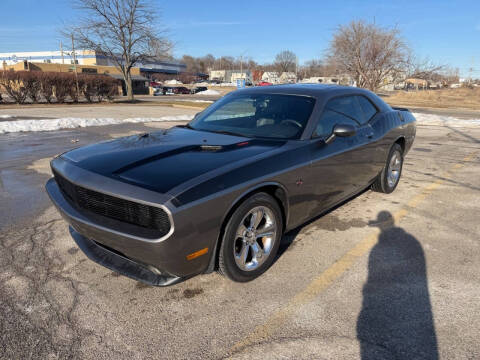 2012 Dodge Challenger SXT Plus