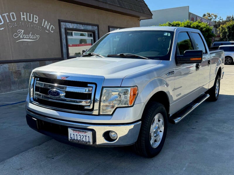 2014 Ford F-150 XLT photo 2